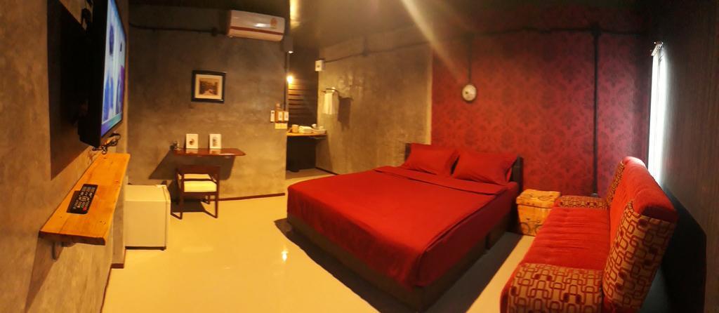 Baantung Homestay Mukdahan Exterior photo