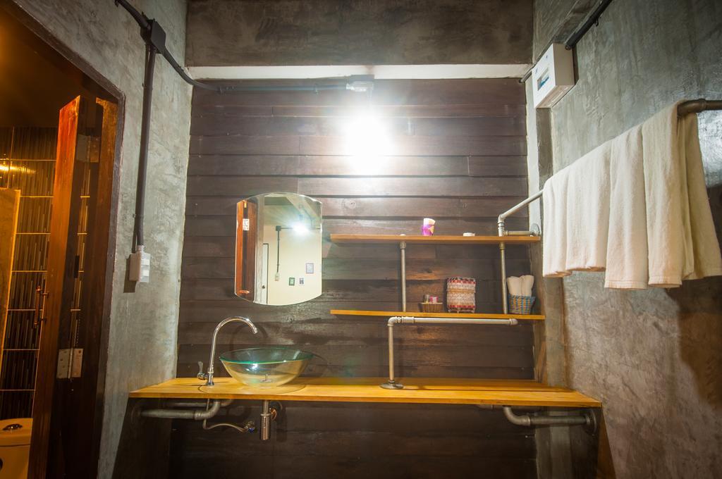 Baantung Homestay Mukdahan Exterior photo