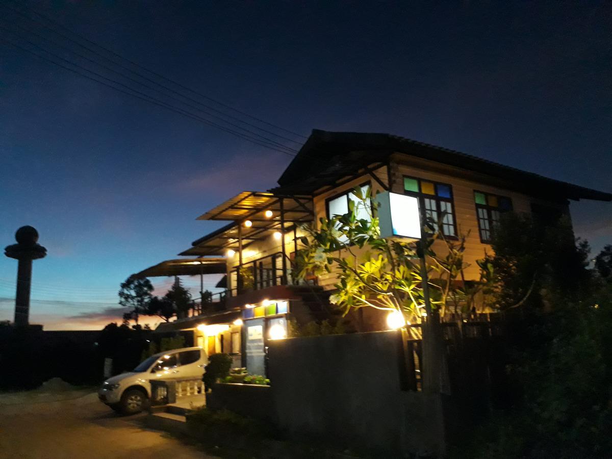 Baantung Homestay Mukdahan Exterior photo